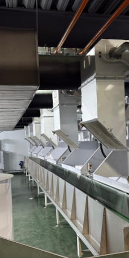 伍裕機械形象圖